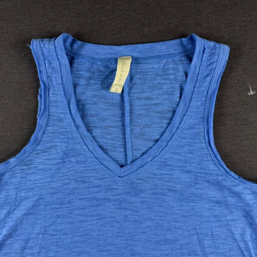 Alter’d State Blue V-Neck Racerback Tank Top Size Medium - Picture 11 of 11
